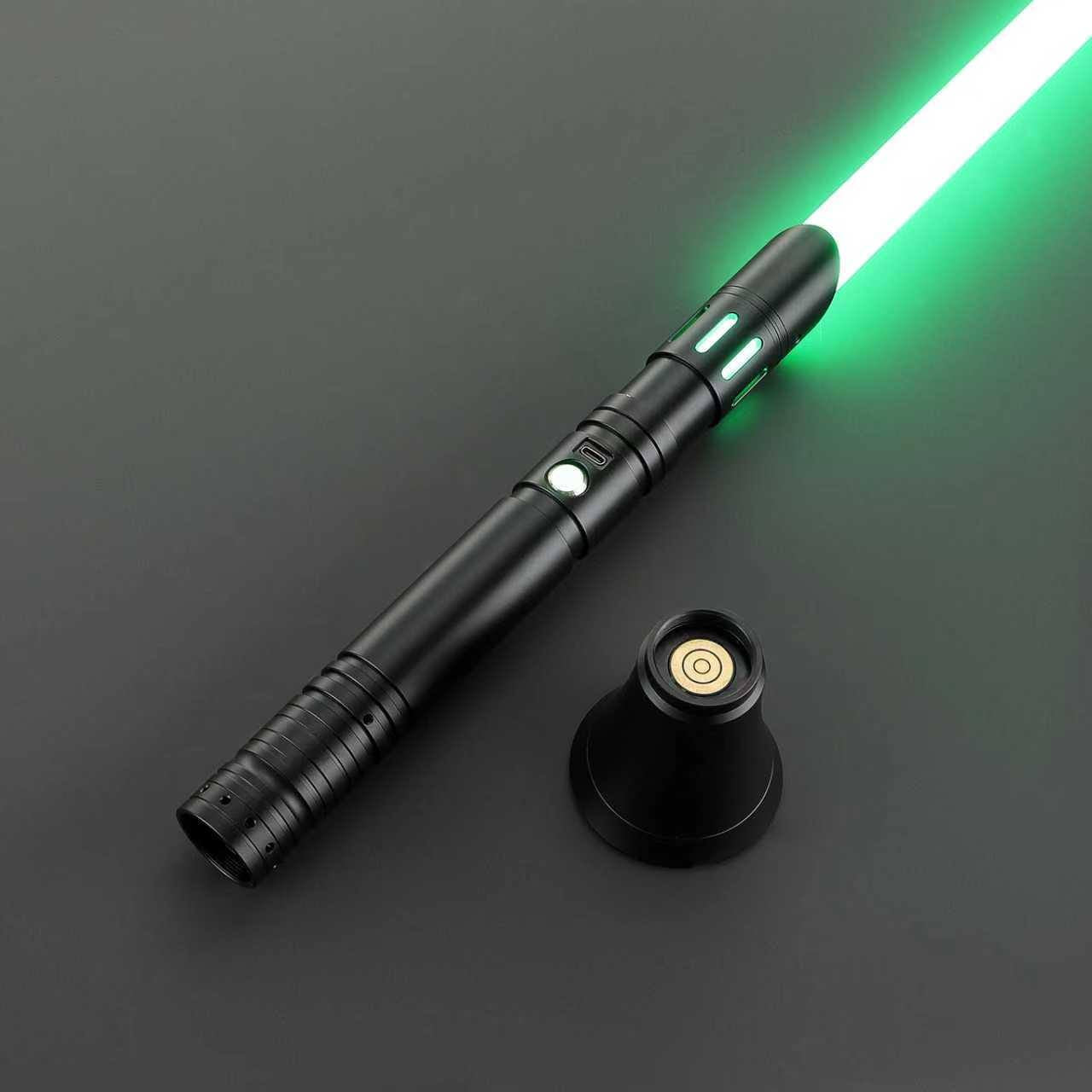 Speaker Saber Baselit-RGB V3 / 36’’ (92cm) (Standard) Giocattoli
