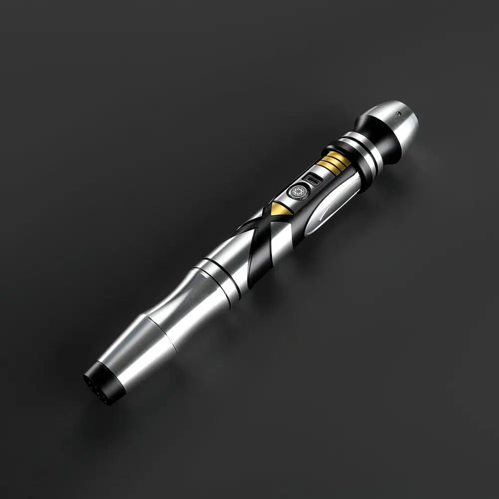 Eternal Sovereign Saber Giocattoli