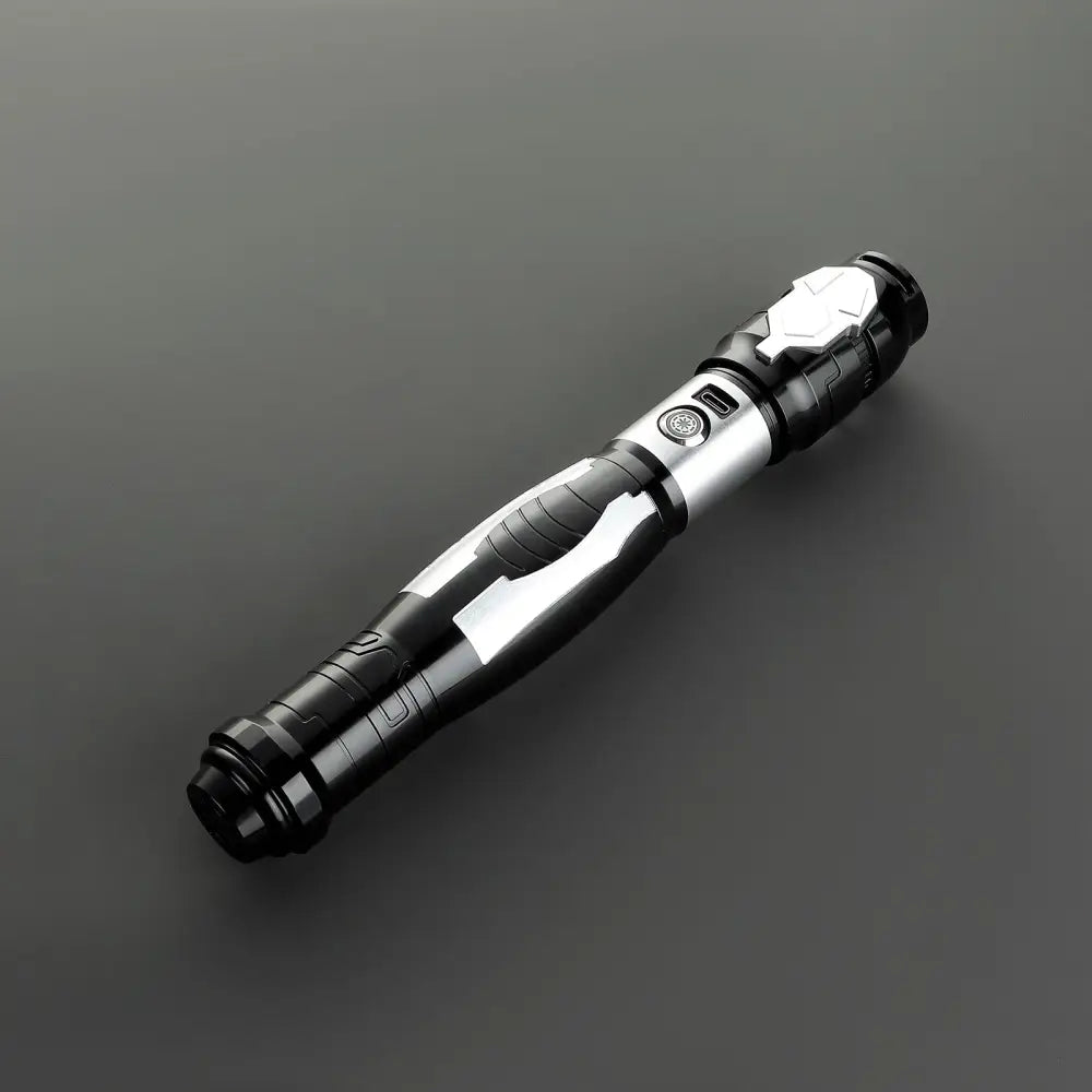 Shadow Sentinel Saber Giocattoli