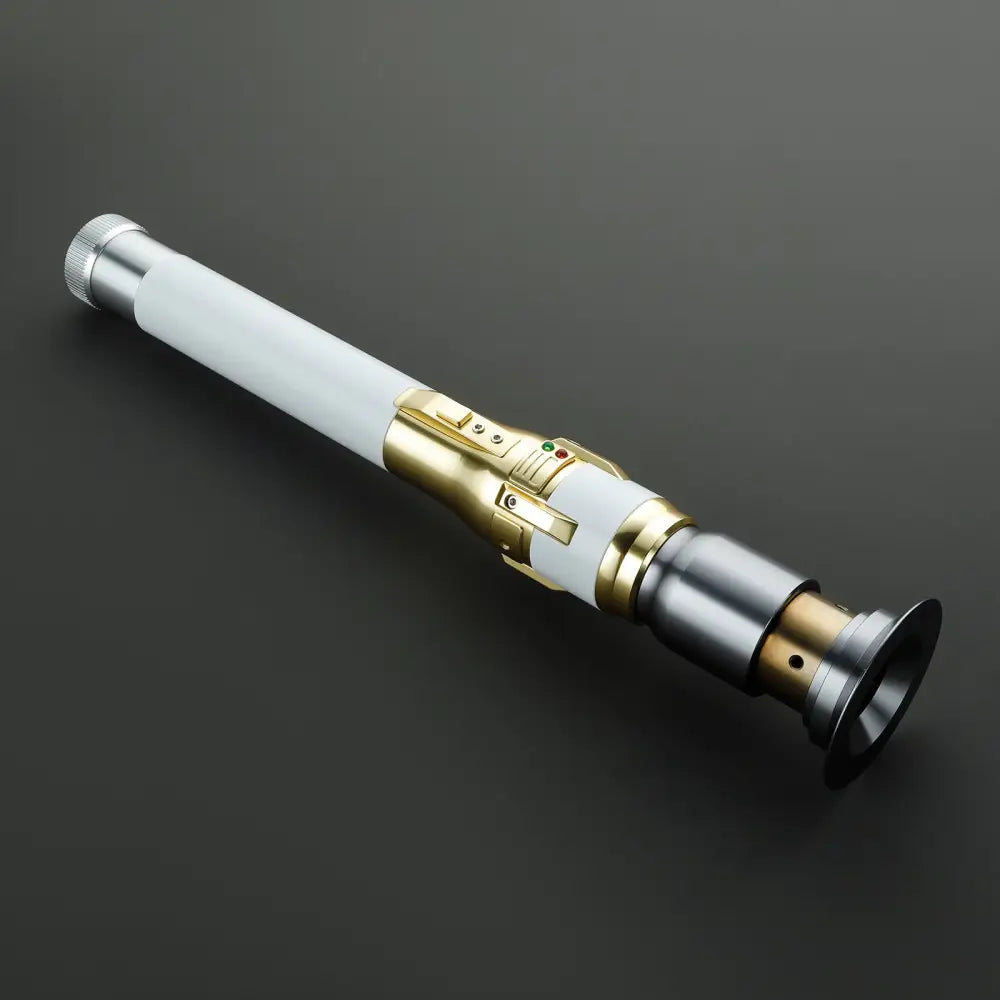 Supreme Assembly Saber Giocattoli