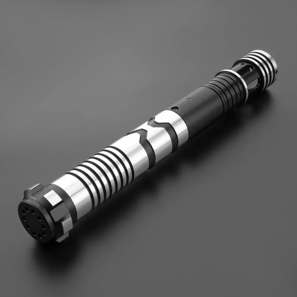 Unrelenting Force Saber Giocattoli