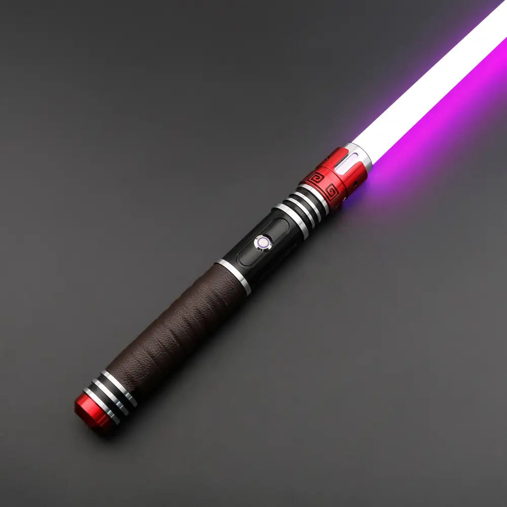 Vigilant Saber Red / Baselit-RGB V3 / 28’’ (72cm) Giocattoli